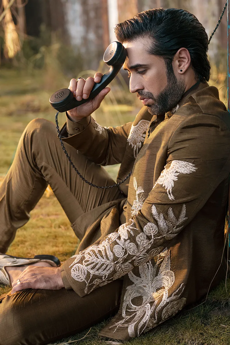 BROWN EMBROIDERED PRINCE COAT