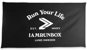 IAMRUNBOX Quick Dry Microfiber Towel Black | Buy IAMRUNBOX Quick Dry Microfiber Towel Black here | Outnorth