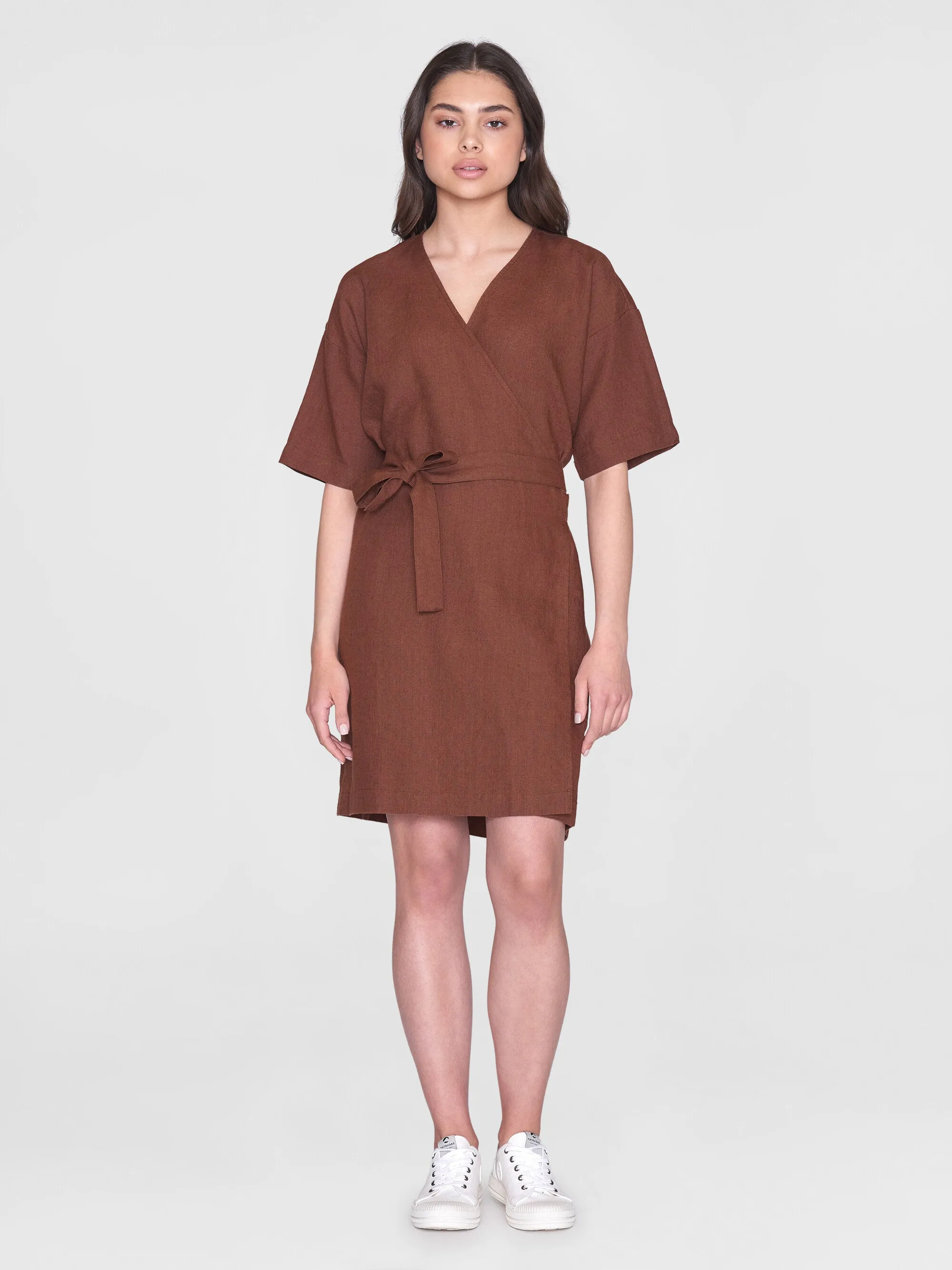 Linen short sleeved wrap dress - GOTS/Vegan - Tiramisu