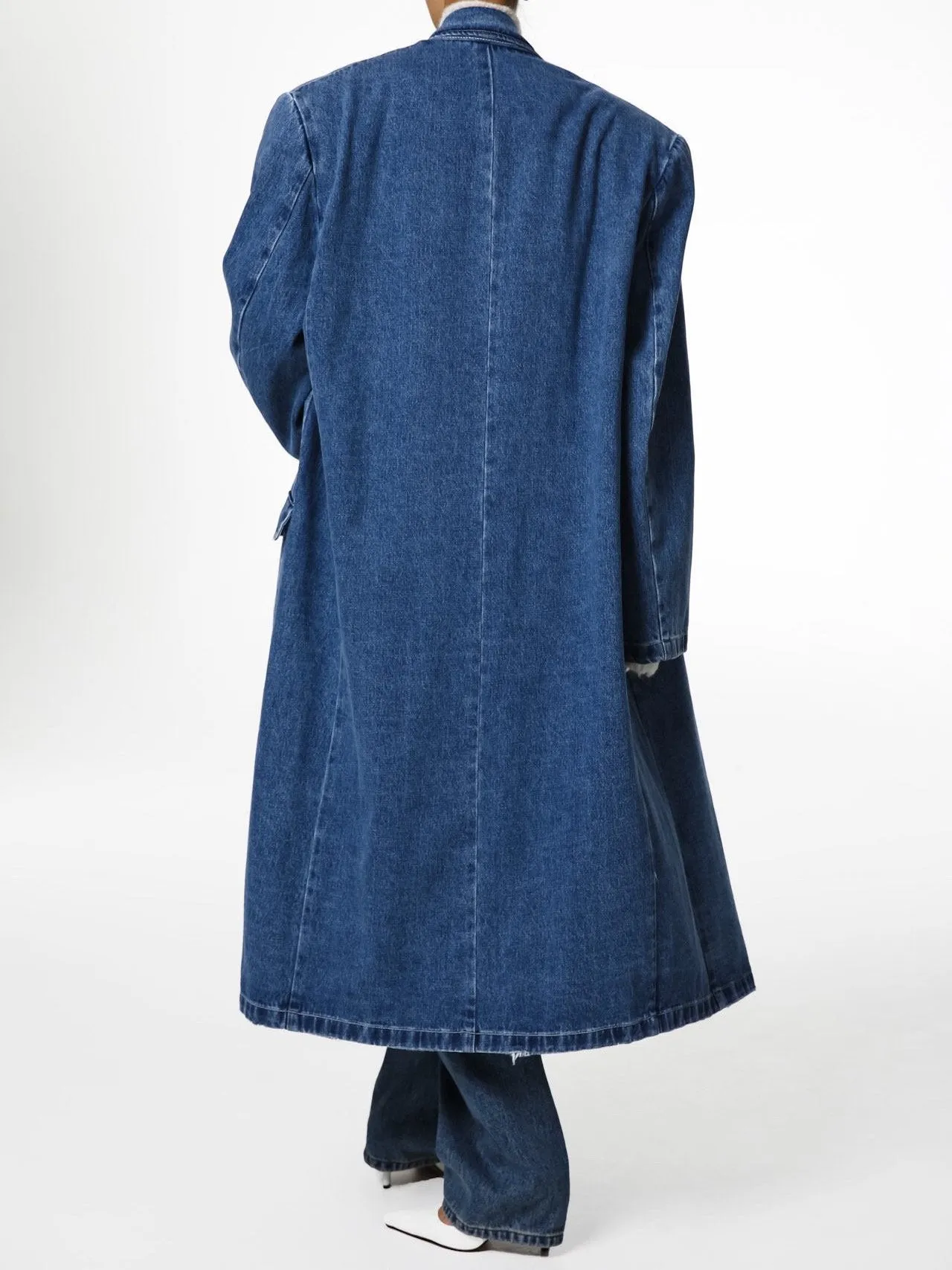 PEAKED LAPEL OVERSIZED WASHED DENIM COAT