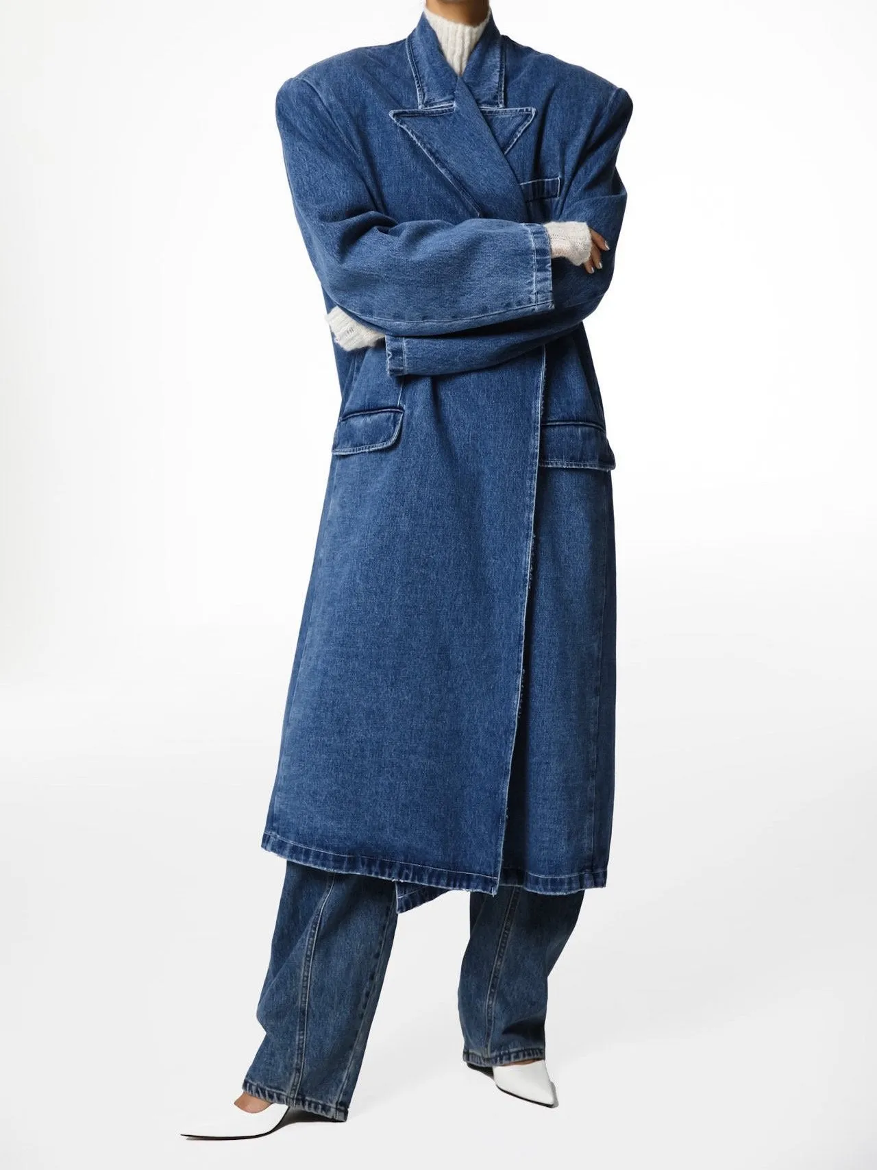 PEAKED LAPEL OVERSIZED WASHED DENIM COAT